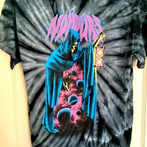 No Hours skate shirt with Skeleton